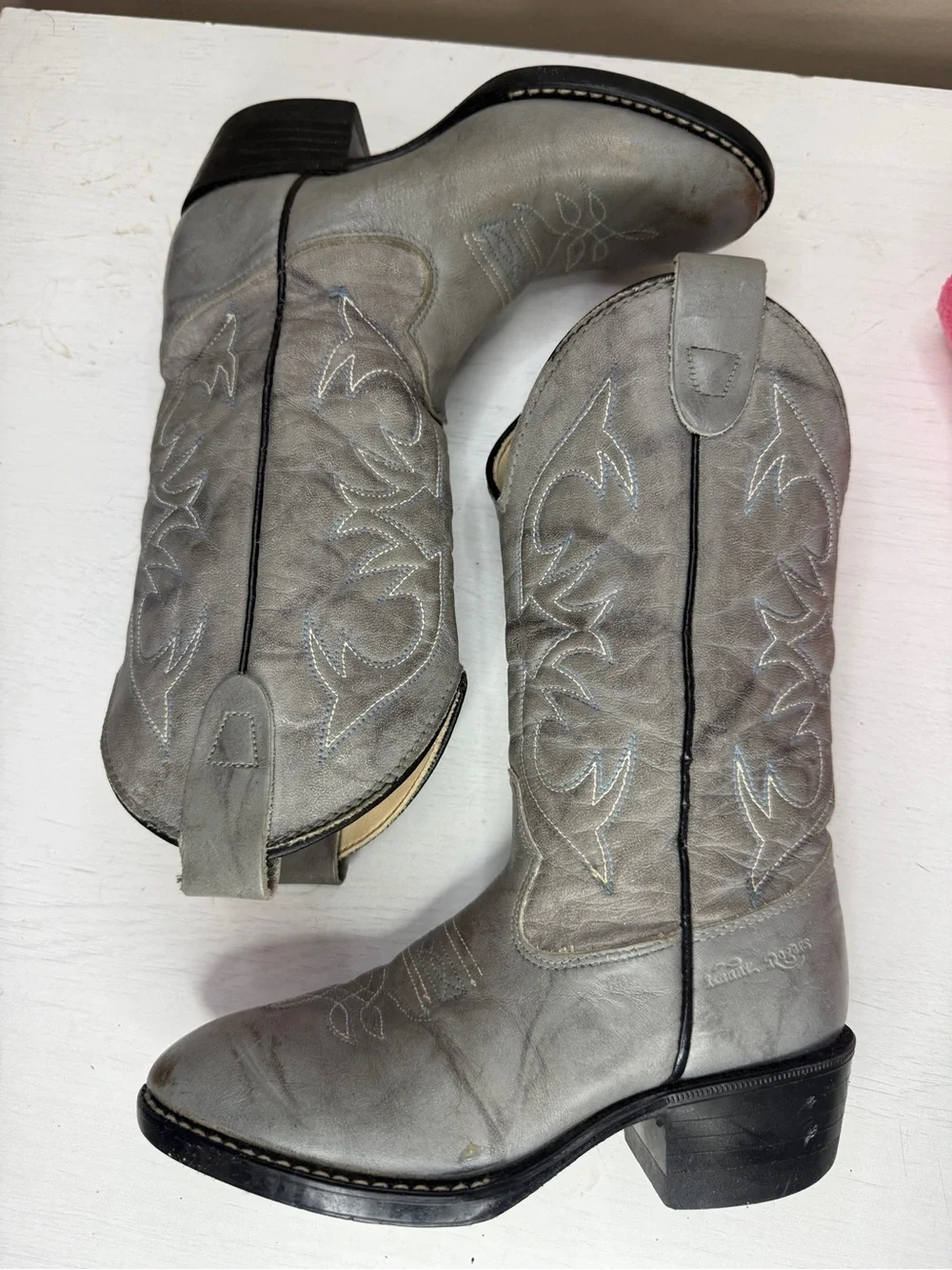 Kids Gray Kenny Roger’s Cowboy Boots Sz 11D